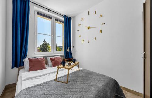 Zoliborz Apartment | Żoliborz Apt - Trams & Parks Nearby - by Rentujemy