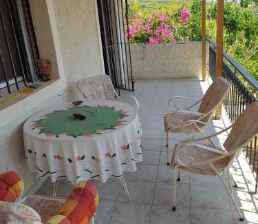 Kilada Apartment | σπίτι - αγρόκτημα - Δ Γεωργά Χατζηράση οδός Χατζηράση