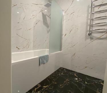 Rivne Apartment | Авторський ремонт Апартаменти біля Щасливого,поруч озеро