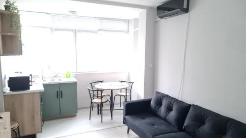 Kazanlak Apartment | Апартаменти за Гости ИвАя Запад Казанлък