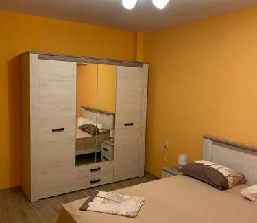 Kazanlak Apartment | Апартамент за гости ДИГЕНА