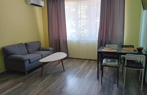 Dobrich Apartment | Апартамент Рая 2