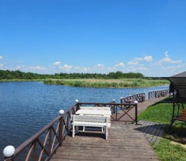 Pischanka House | База відпочинку Шалена Жаба