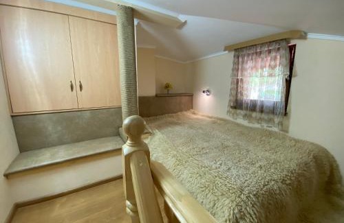 Smolyan Apartment | Белевската къща с беседка Belevska House with gazebo