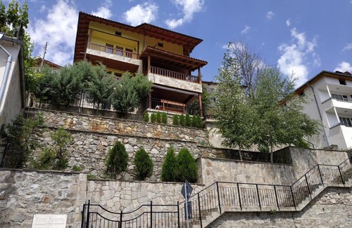 Banite House | "Вила Баните"