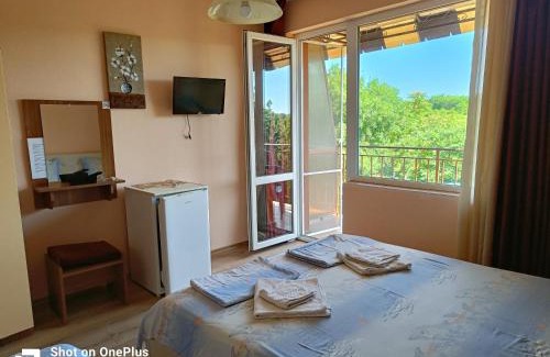 Chernomorets House | Вила Фернандес