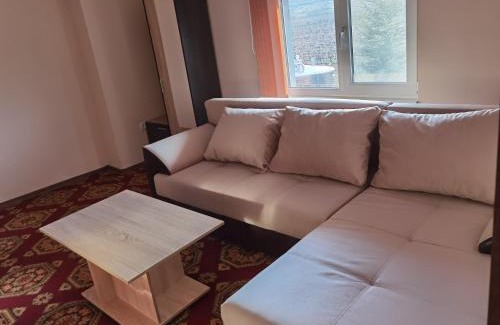 Septemvri House | Винарна-Славовица