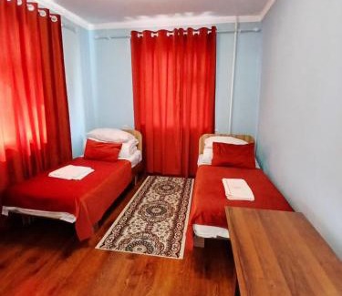 Karakol House | Гостевой дом АЛТЫН - БУЛАК