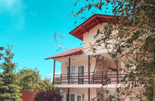 Dolinka Hotel | Гостевой дом ЛЕТО на Иссык-Куле