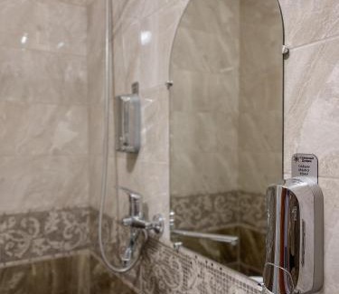 Kostanay Hotel | Гостевой дом Северный Дворик