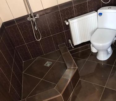 Khmelnitskiy House | Готель МАЙОВИТ