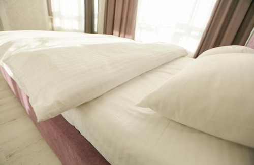 Pozniaky Apartment | ЖК Славутич апарти