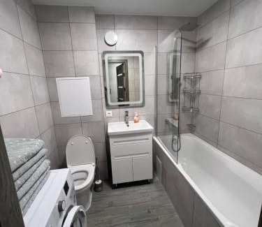 Berehove Apartment | Квартира двохкімнатна