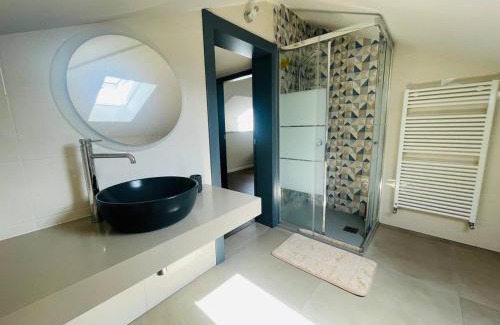 Carciano Apartment | Квартира с террасой и видом на озеро в Стрезе