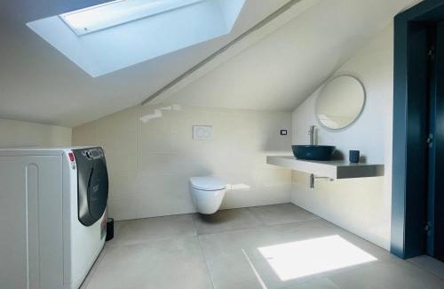 Carciano Apartment | Квартира с террасой и видом на озеро в Стрезе