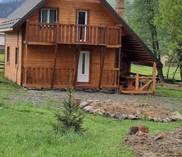 Verkhovyna Cabin | Кулуар Kuluar