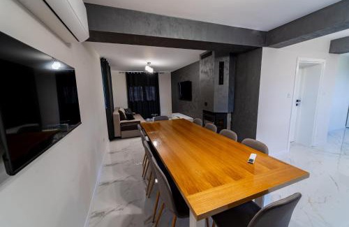 Hisarja House | Къща за гости Катлея