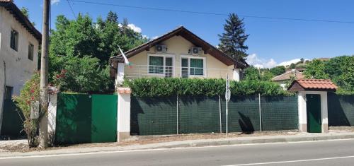 Harsovo House | Къща за гости Спирката