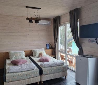 Bliznatsi House | Къщички Синьо лято, Черноморец - Варна - Blue Summer Houses Varna