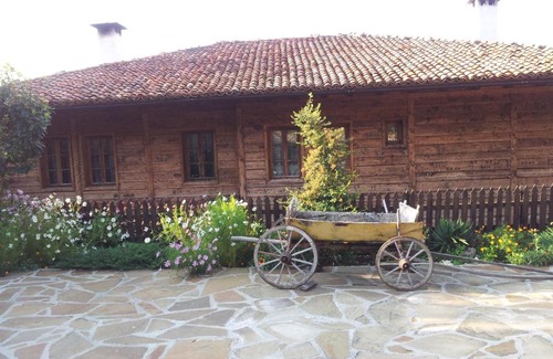 Kotel House | кьща за гости Свети Никола