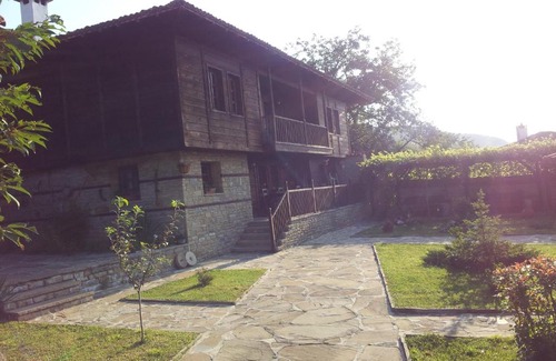 Kotel House | кьща за гости Свети Никола