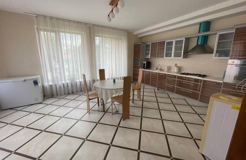 Aktobe Apartment | Лучший гостевой дом в городе Актобе