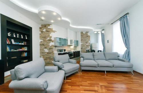 Khreshchatyy Yar Apartment | Майдан провулок Музейний 8-Б