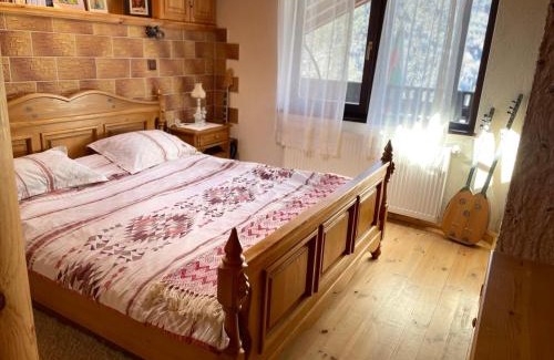 Devin House | Музикалната къща