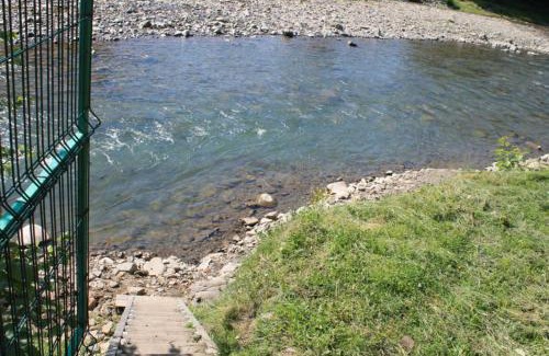 Soymy Apartment | На березі річки