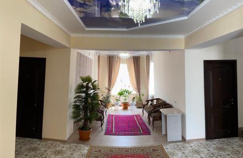 Jalal-Abad Bed & Breakfast | Отель Жылдыз