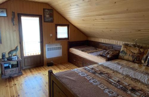 Vranyantsi House | Ранчо Бандера