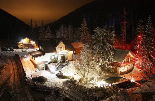 Tatariv Hotel | садиба "У Наталії"