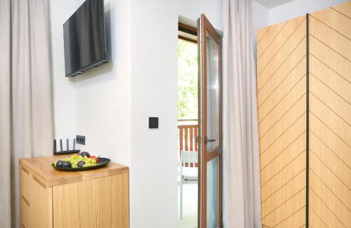 Ravna Gora Hotel | Семеен хотел НОА