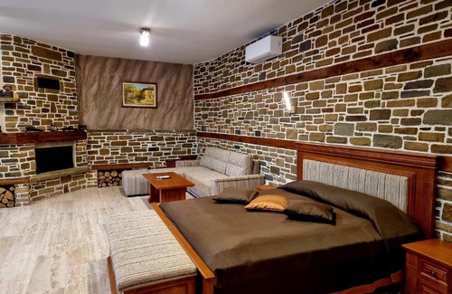 Slivek House | Семеен Хотел Чардаците - самостоятелен апартамент 60кв м