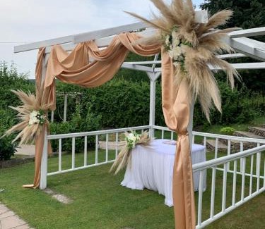 Pazardzik Resort | Спа Комплекс Ливадите