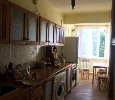 Abovyan Apartment | Трёхкомнатная квартира