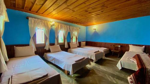 Koprivshtitsa Cabin | Туристическа спалня Богдан