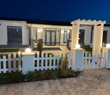 Cholpon-Ata House | Чайка Иссык-Куль