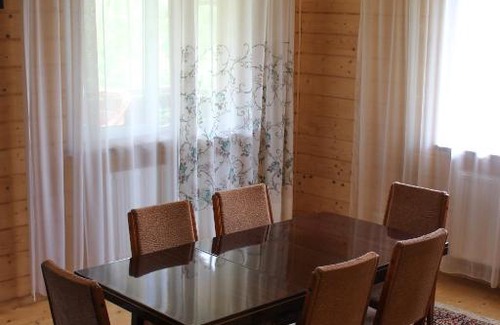 Verkhovyna Cabin | Чорногірський Вітер