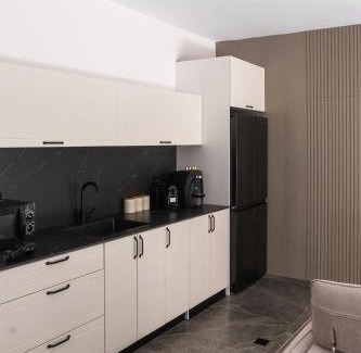 Kiryat Motzkin Apartment | אחוזת בר אילן עם גקוזי יש בדירה ממד