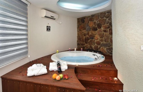 Had Nes Cabin | אצולה בגולן