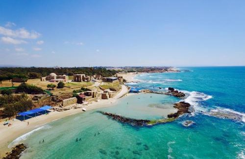 Nahariya Apartment | דירה מושלמת על הים באכזיב