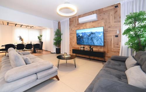 Migdal Apartment | וילה מארי עם בריכה במגדל