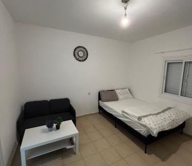 Kiryat Yam Apartment | חוף הזהב