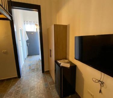 Tiberias Old City Apartment | יחידת נופש בבית ורדי