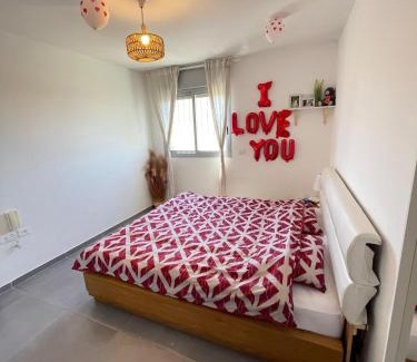 Netanya Apartment | סאבלט בקומה גבוהה בעיר נתניה