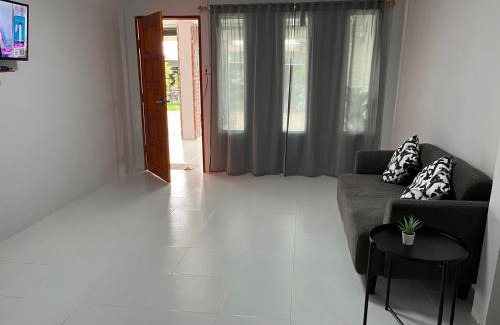 Bung Khong Long House | บ้านอยู่สบาย บึงโขงหลง