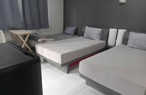 Bang Saphan Hotel | ภูรักษ์รีสอร์ท บ้านกรูด
