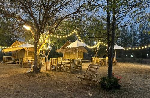 Khok Samrong House | มีสุข ฟาร์มสเตย์