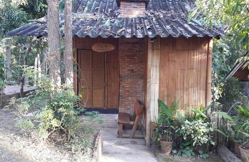 Pang Mu House | ลิ้นฟ้าแคมป์ปิ้งรีสอร์ท